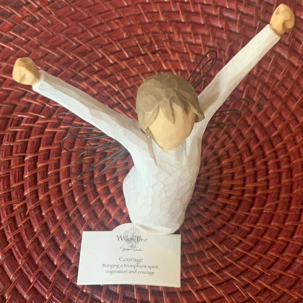 Willow Tree Courage Angel